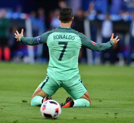 葡萄牙客场逆袭,横扫对手巩固领先地位的简单介绍 葡萄牙客场逆袭,横扫对手巩固领先地位的简单介绍