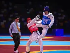 九州娱乐官网-申花客场苦战，惜败于对手，积分榜前景蒙上一层阴影的简单介绍